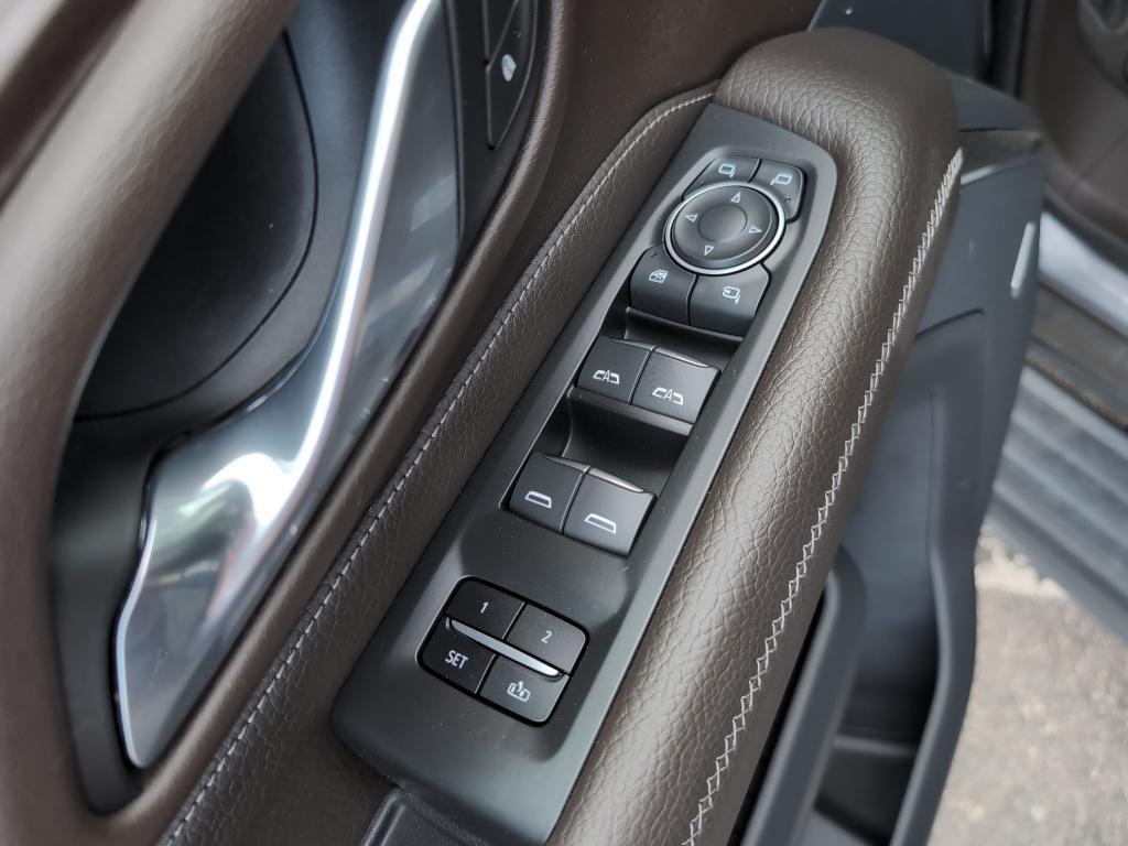 used 2021 GMC Yukon car, priced at $49,489