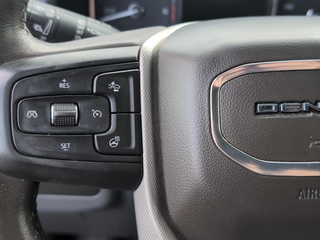 used 2021 GMC Yukon car, priced at $49,489