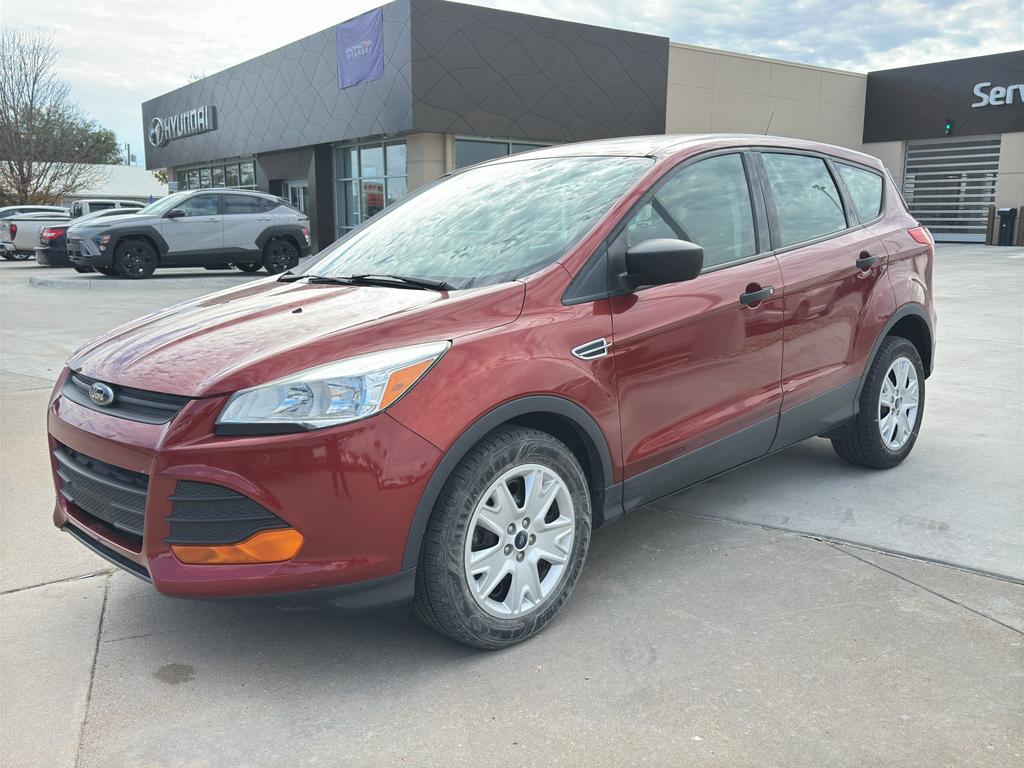 used 2015 Ford Escape car, priced at $9,400