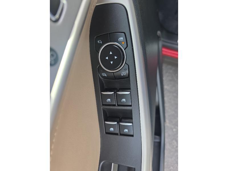 used 2023 Ford Explorer car, priced at $39,111