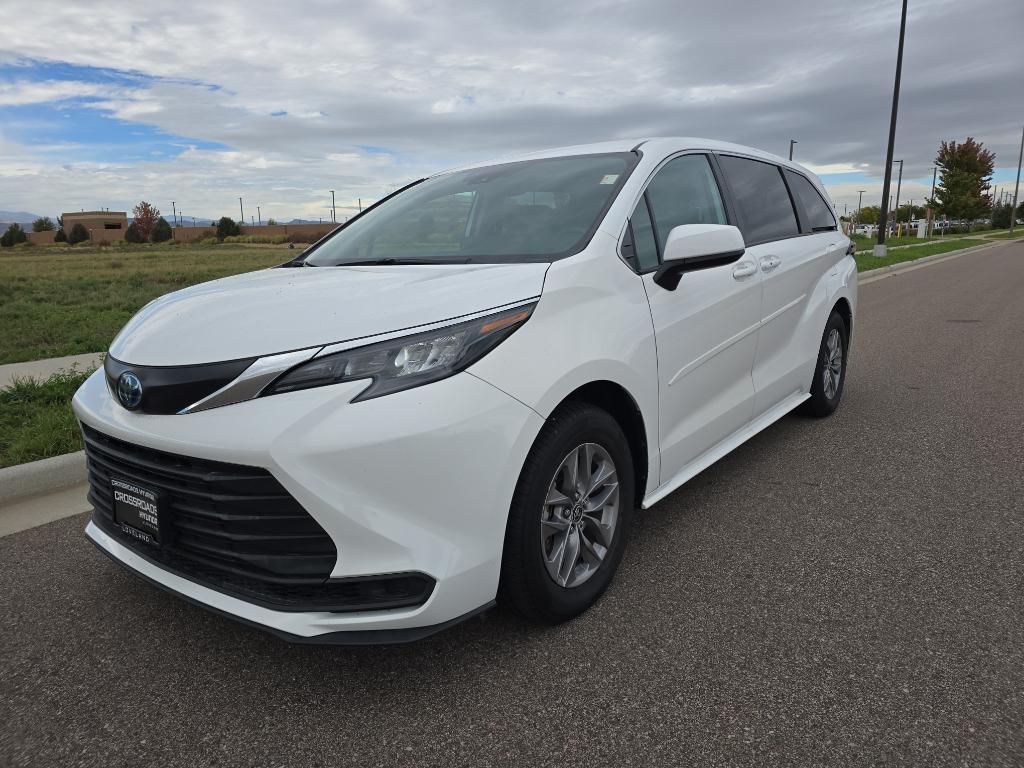 used 2024 Toyota Sienna car, priced at $40,786