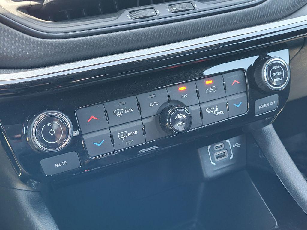 used 2024 Jeep Compass car, priced at $24,796