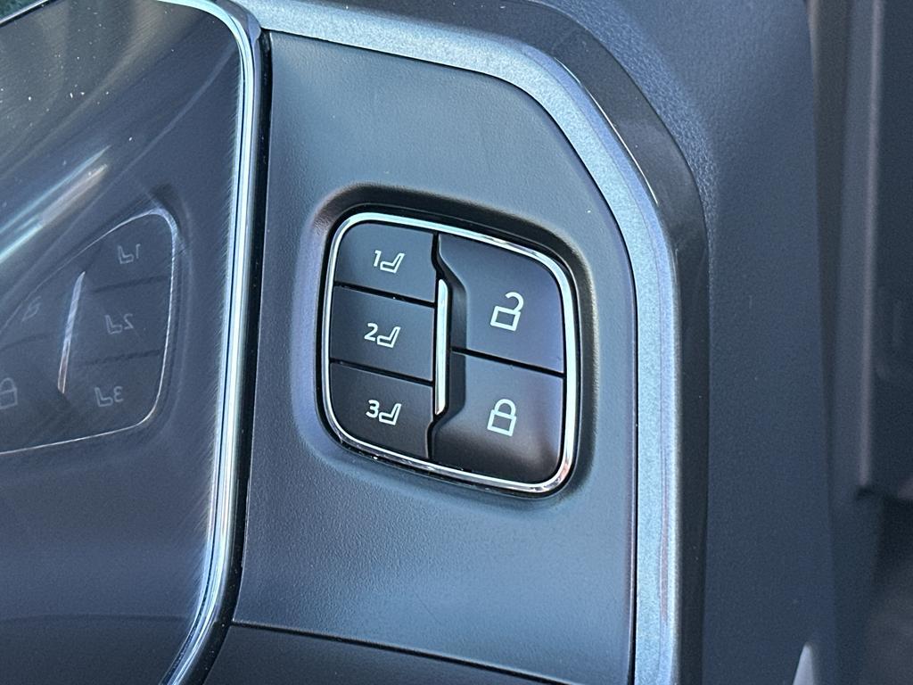 used 2023 Ford F-150 car, priced at $39,450