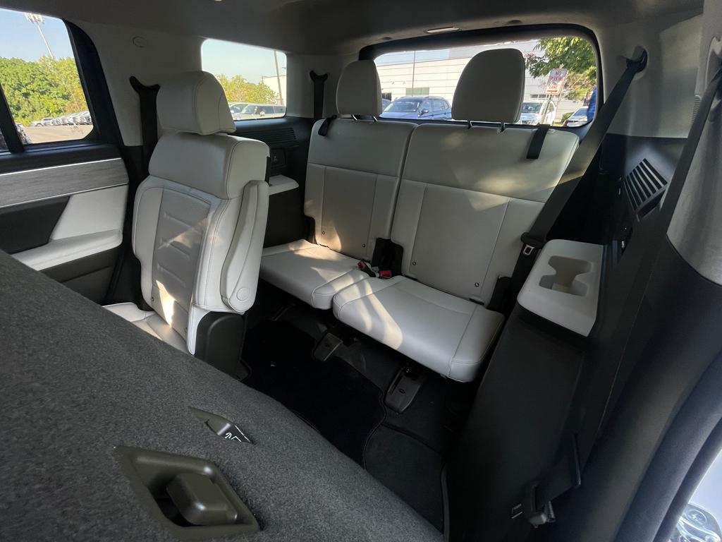 used 2025 Hyundai Santa Fe car, priced at $45,174