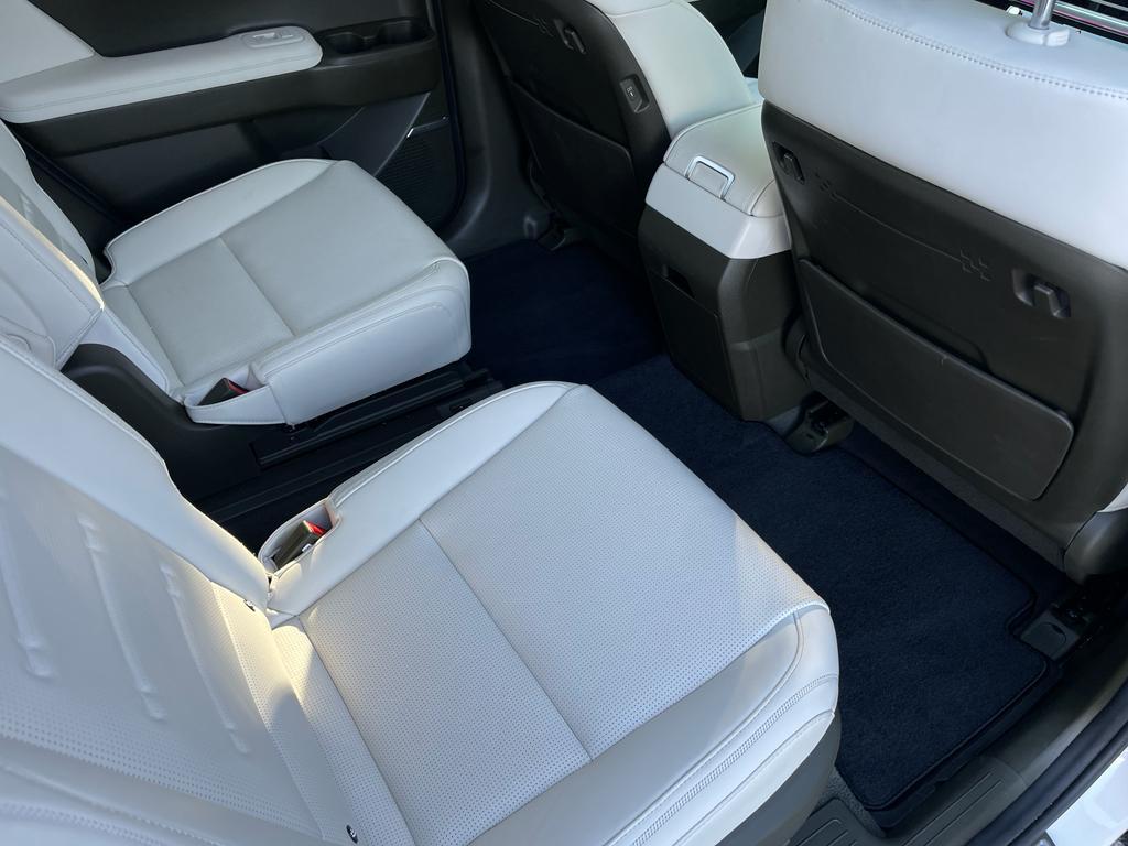 used 2025 Hyundai Santa Fe car, priced at $45,174