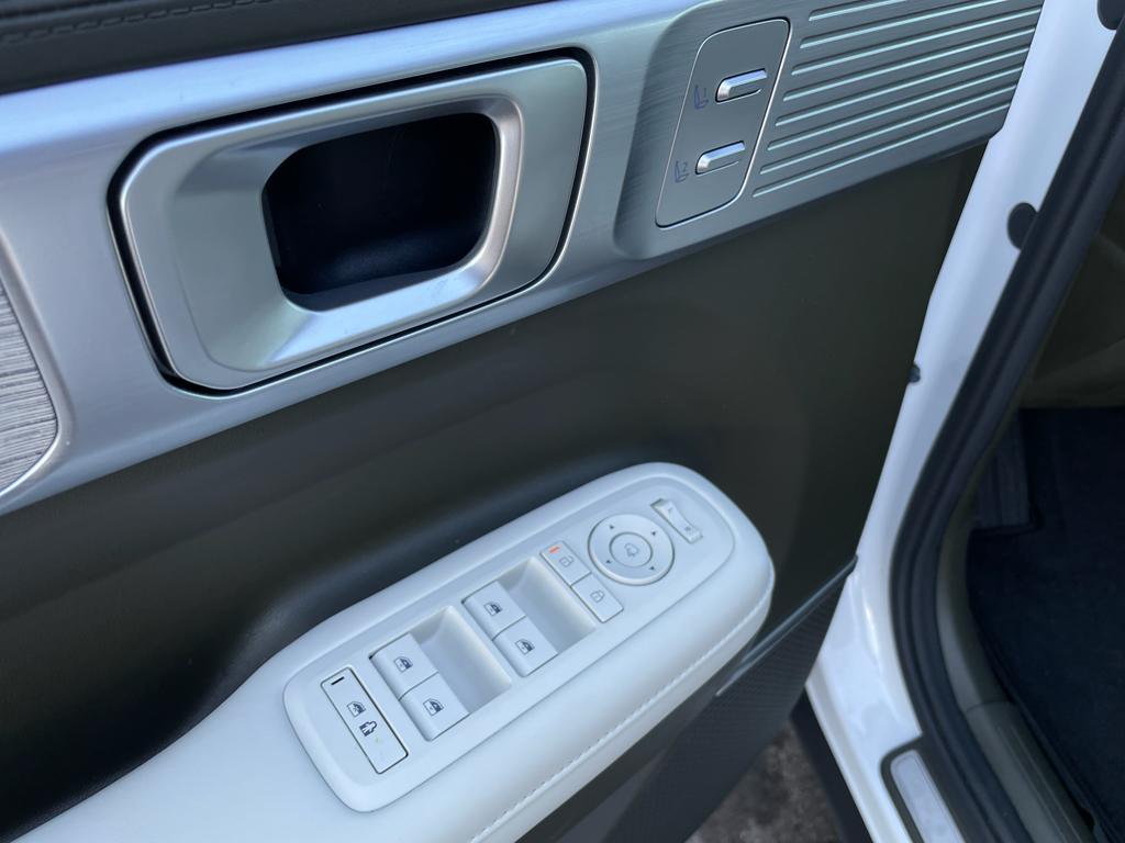 used 2025 Hyundai Santa Fe car, priced at $45,174