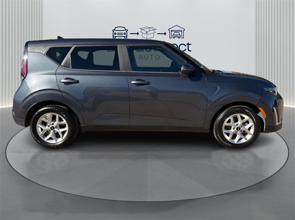 used 2023 Kia Soul car, priced at $15,498