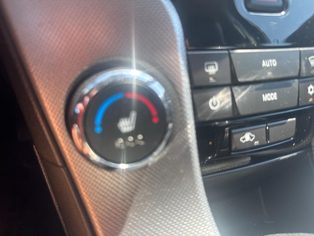used 2016 Chevrolet Cruze Limited car, priced at $8,495