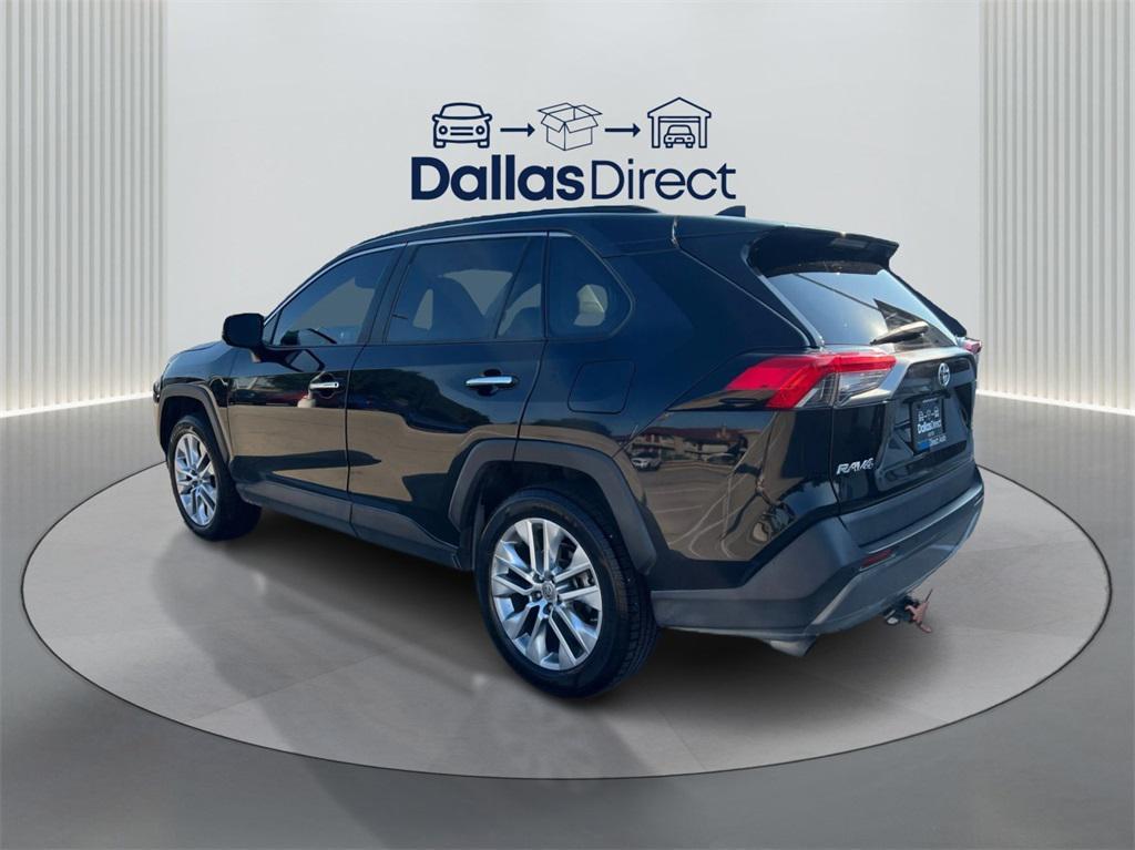 used 2020 Toyota RAV4 car, priced at $25,126