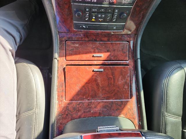 used 2012 Cadillac Escalade car, priced at $12,495