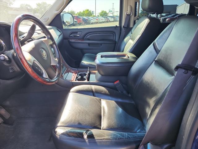 used 2012 Cadillac Escalade car, priced at $12,495