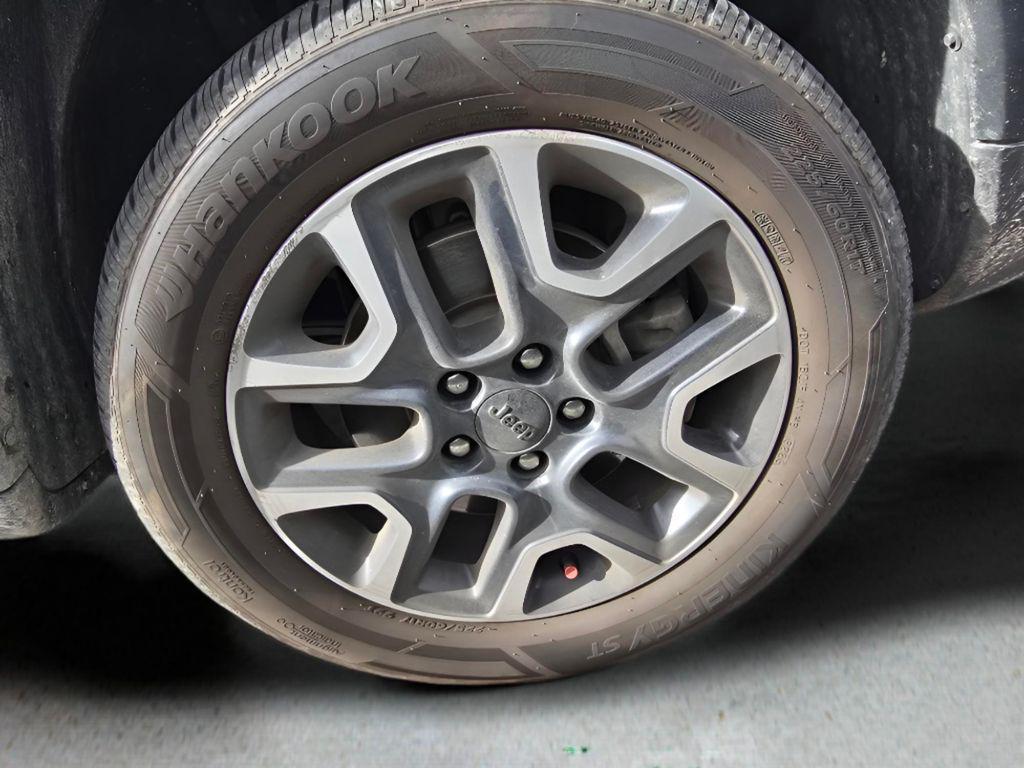 used 2019 Jeep Compass car, priced at $12,497