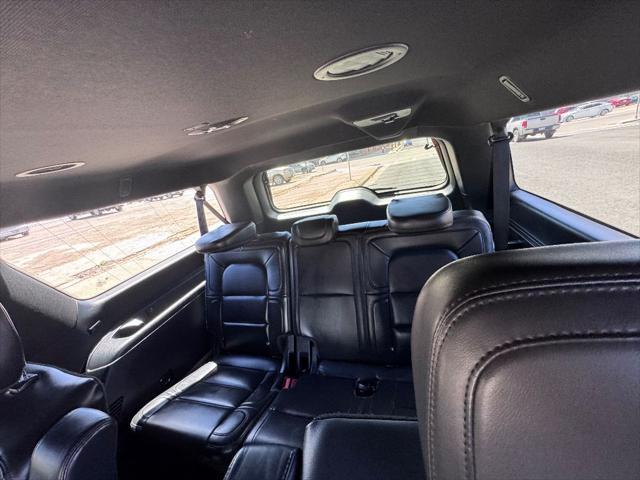 used 2022 Lincoln Navigator car, priced at $48,498