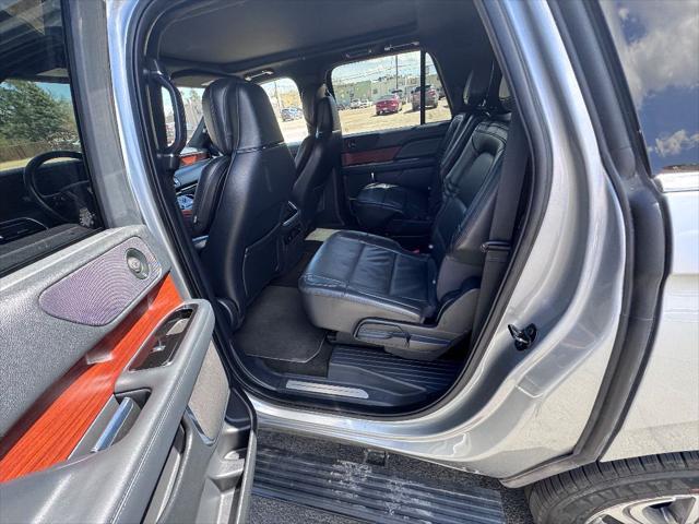 used 2022 Lincoln Navigator car, priced at $48,498