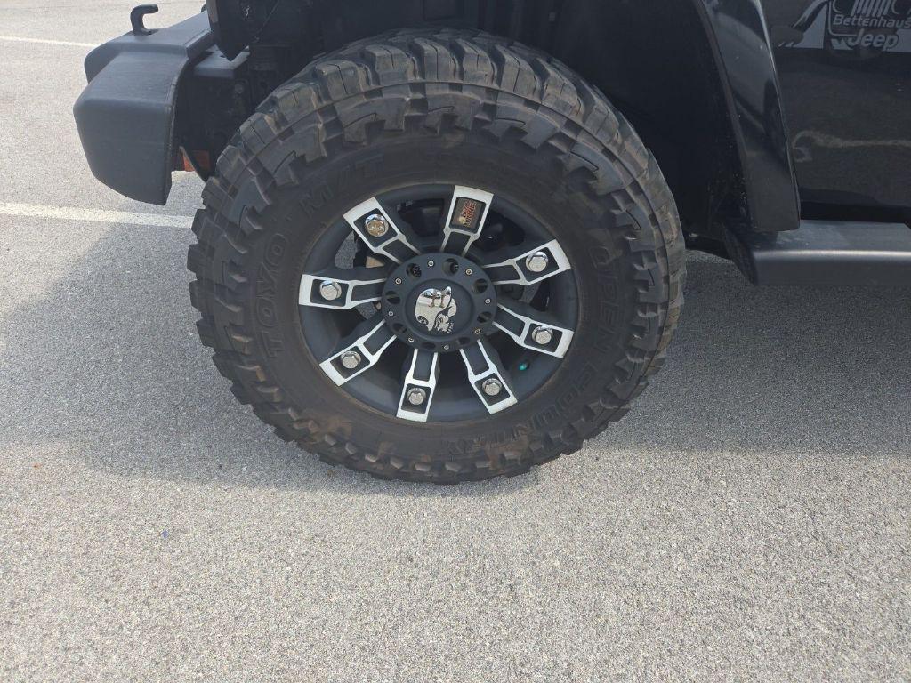 used 2013 Jeep Wrangler Unlimited car, priced at $22,450