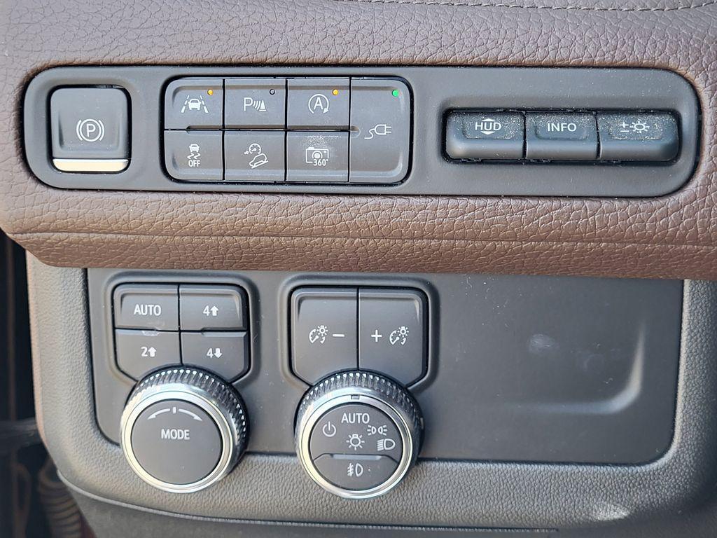 used 2022 GMC Yukon XL car, priced at $54,428