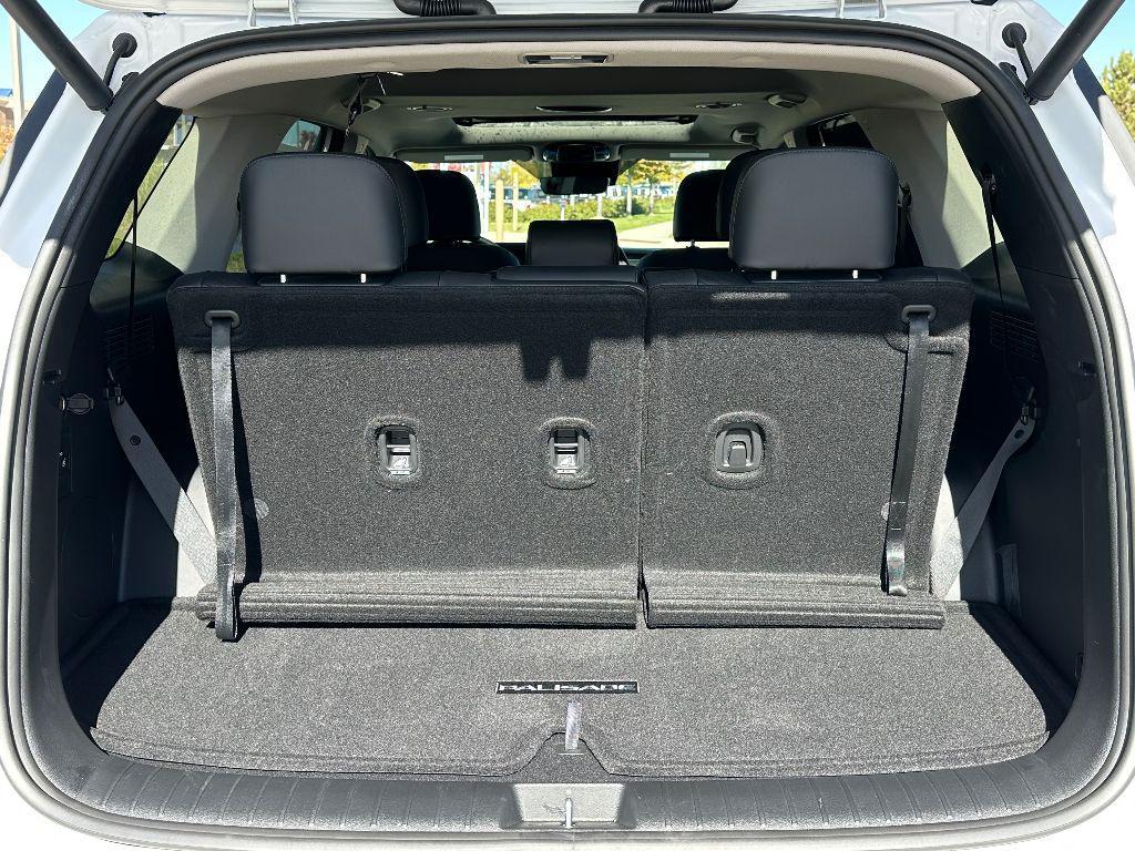 used 2025 Hyundai Palisade car, priced at $47,273