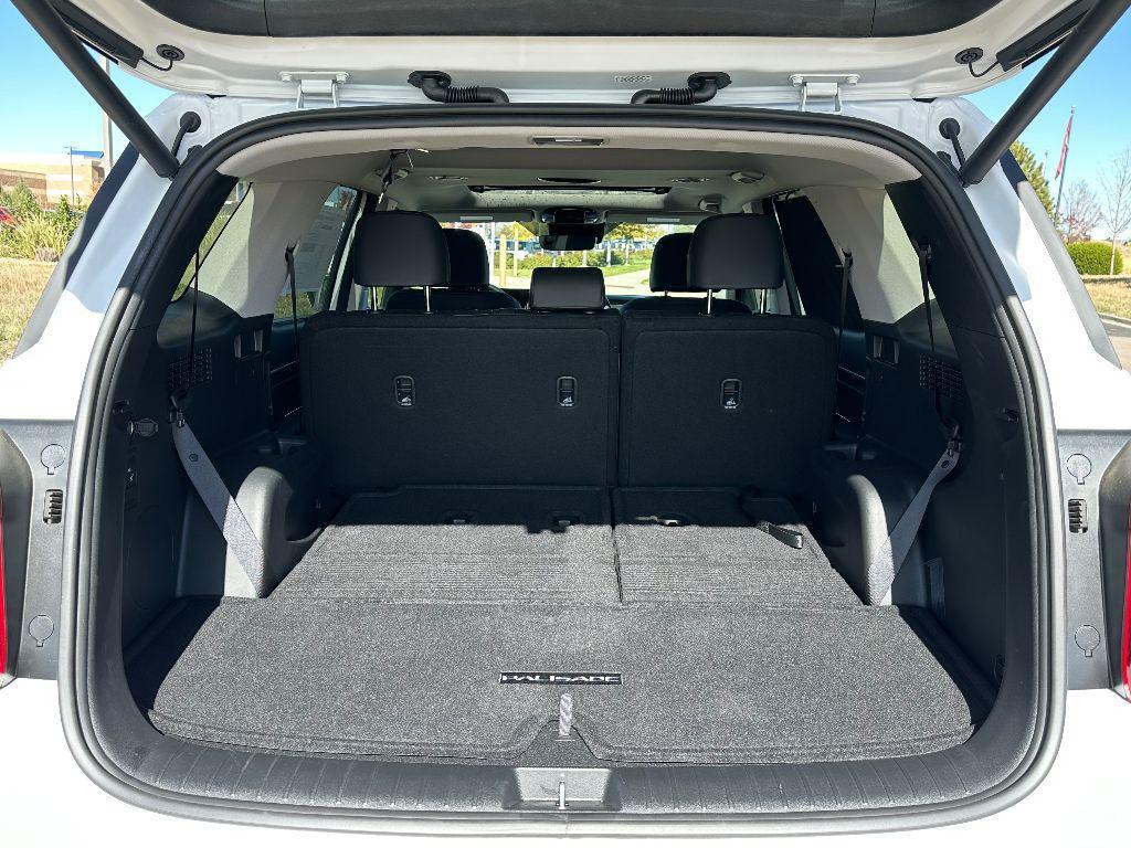 used 2025 Hyundai Palisade car, priced at $47,273