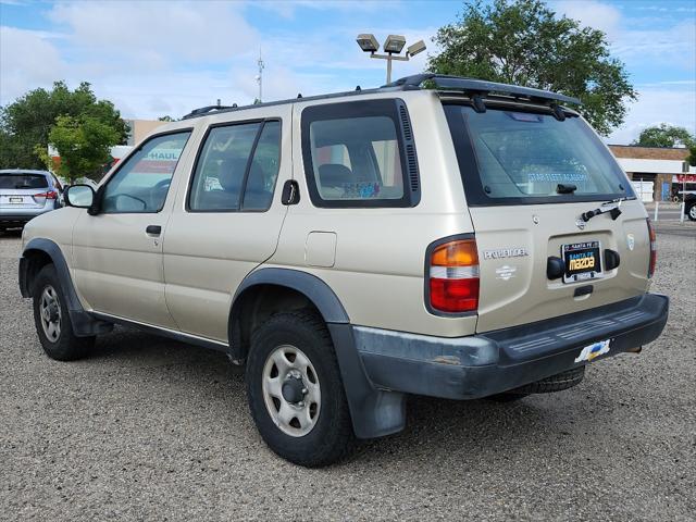 used 1997 Nissan Pathfinder car