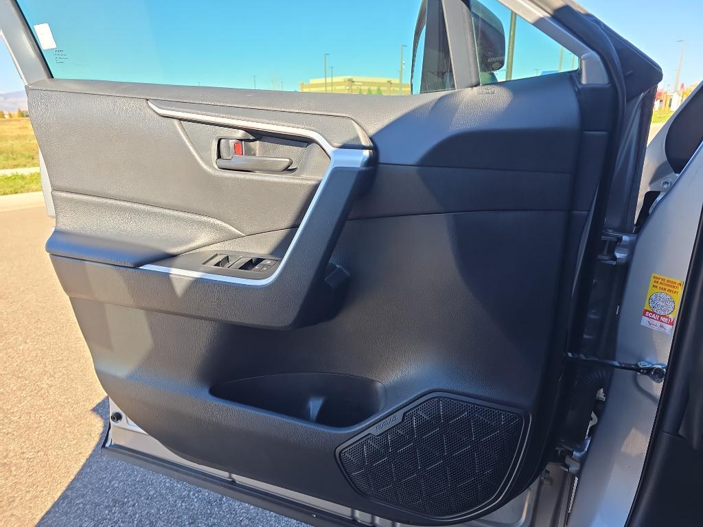 used 2021 Toyota RAV4 car, priced at $21,298