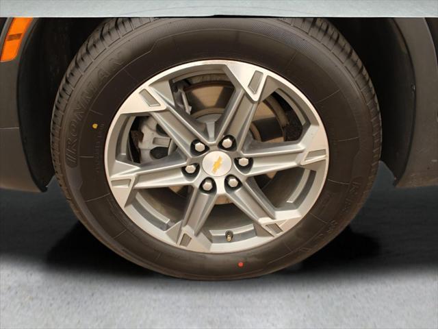 used 2023 Chevrolet Blazer car, priced at $22,999