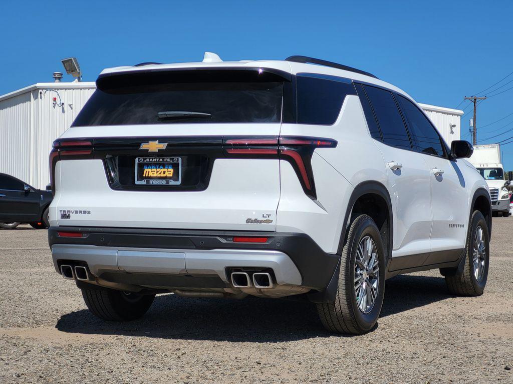 used 2024 Chevrolet Traverse car, priced at $34,236