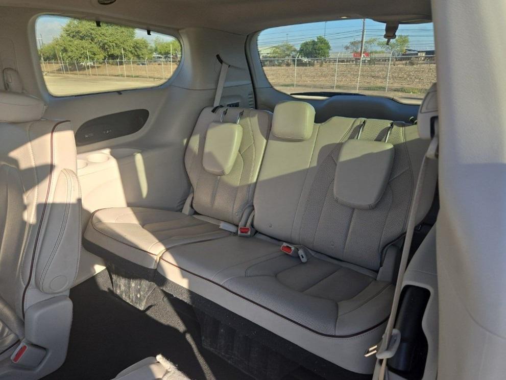 used 2018 Chrysler Pacifica car, priced at $14,439