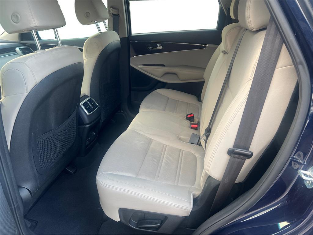 used 2020 Kia Sorento car, priced at $17,563