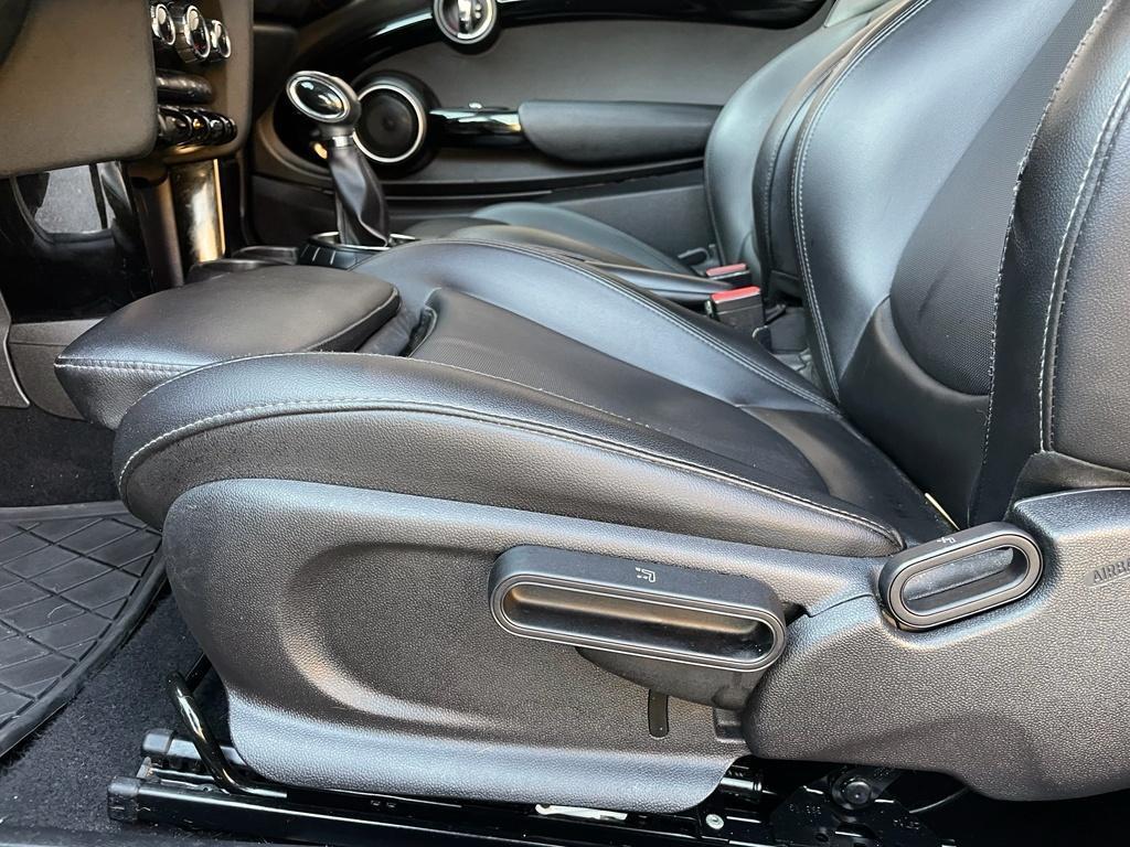 used 2015 MINI Hardtop car, priced at $10,498