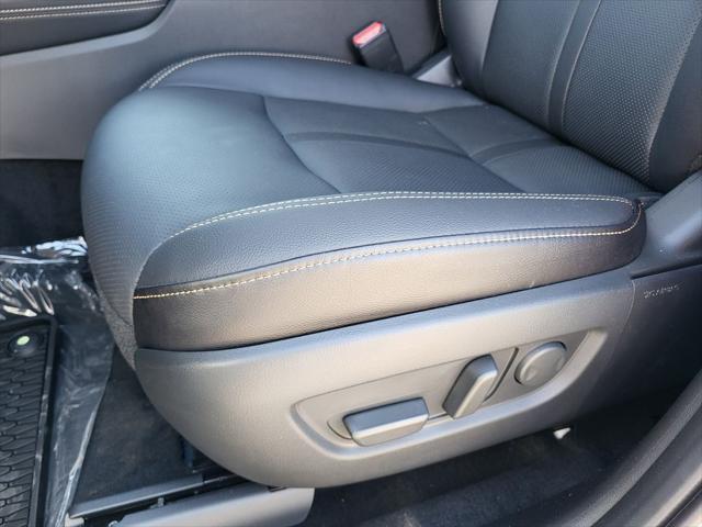 new 2025 Mazda CX-70 car, priced at $39,777