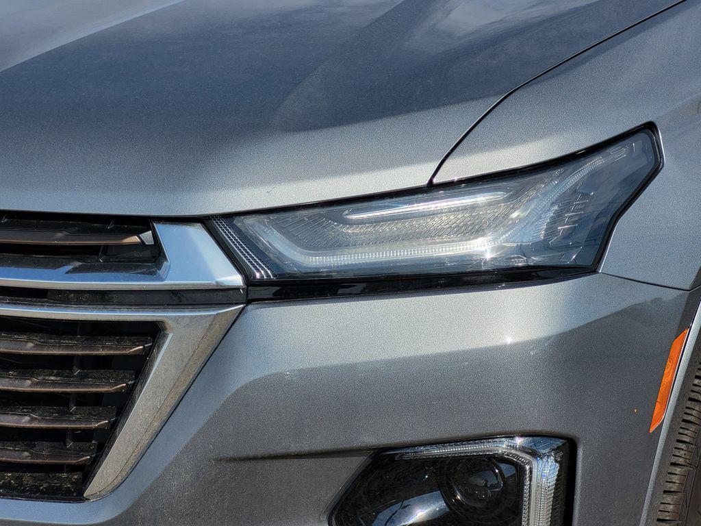 used 2023 Chevrolet Traverse car, priced at $36,992