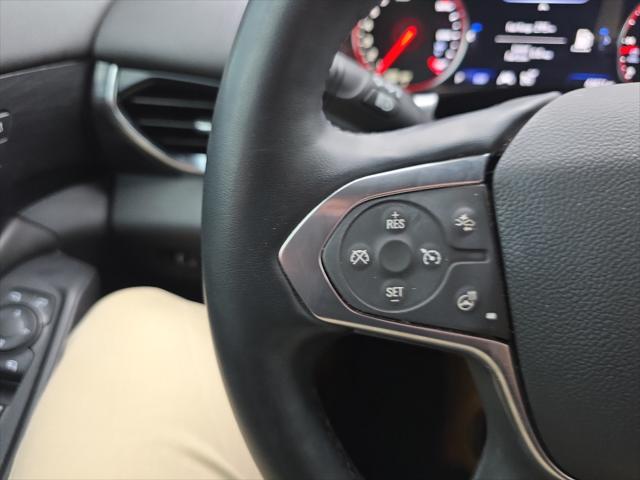 used 2023 Chevrolet Traverse car, priced at $37,965