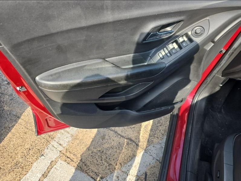 used 2021 Chevrolet Trax car, priced at $13,343