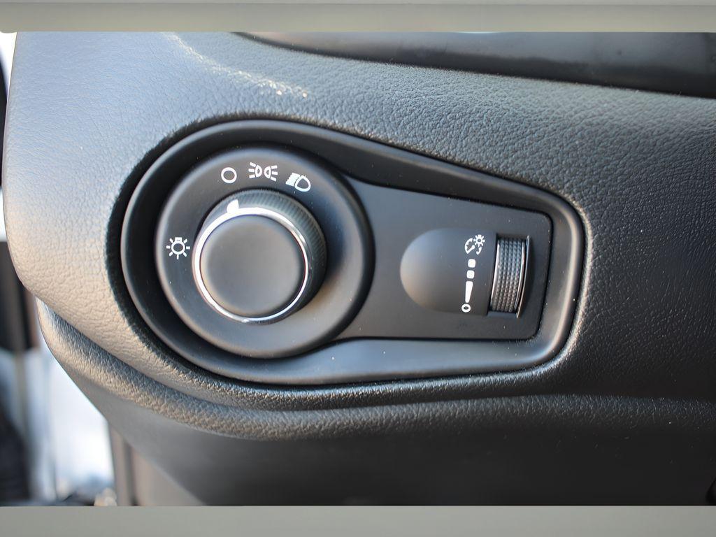 used 2021 Jeep Renegade car, priced at $16,497