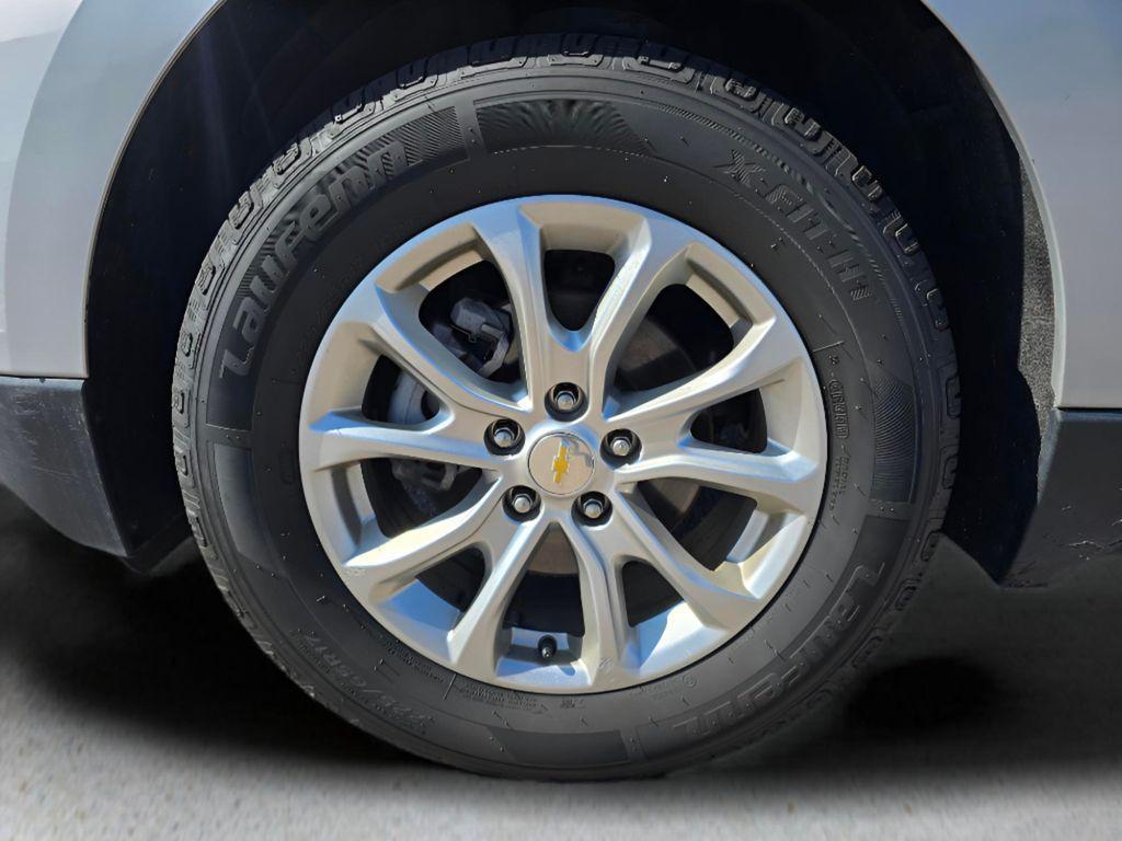 used 2020 Chevrolet Equinox car, priced at $17,392