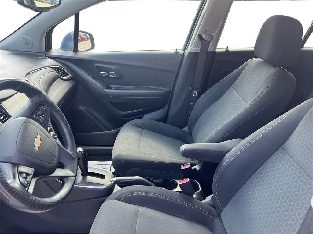used 2020 Chevrolet Trax car, priced at $10,994
