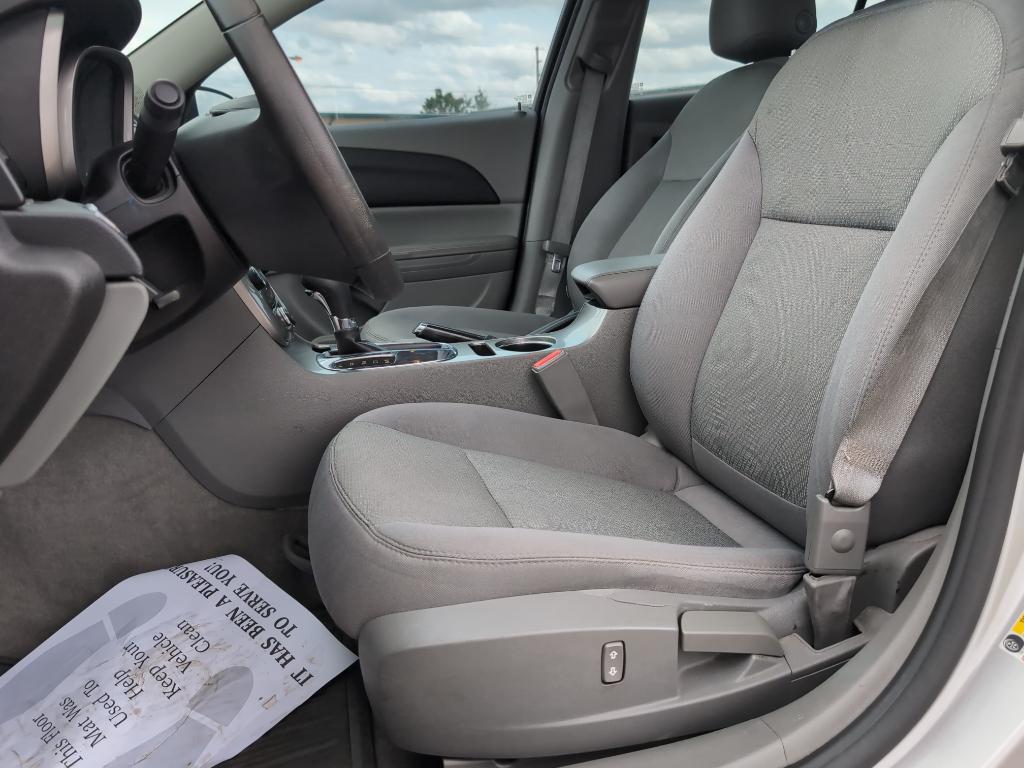 used 2015 Chevrolet Malibu car, priced at $11,854