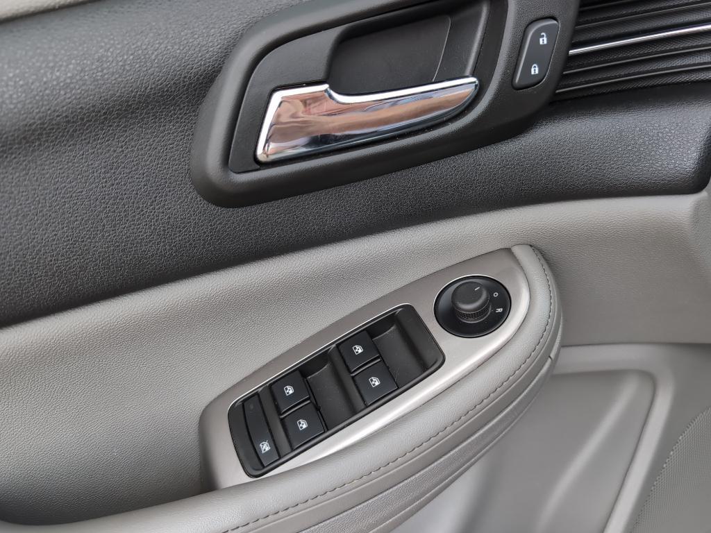 used 2015 Chevrolet Malibu car, priced at $11,854