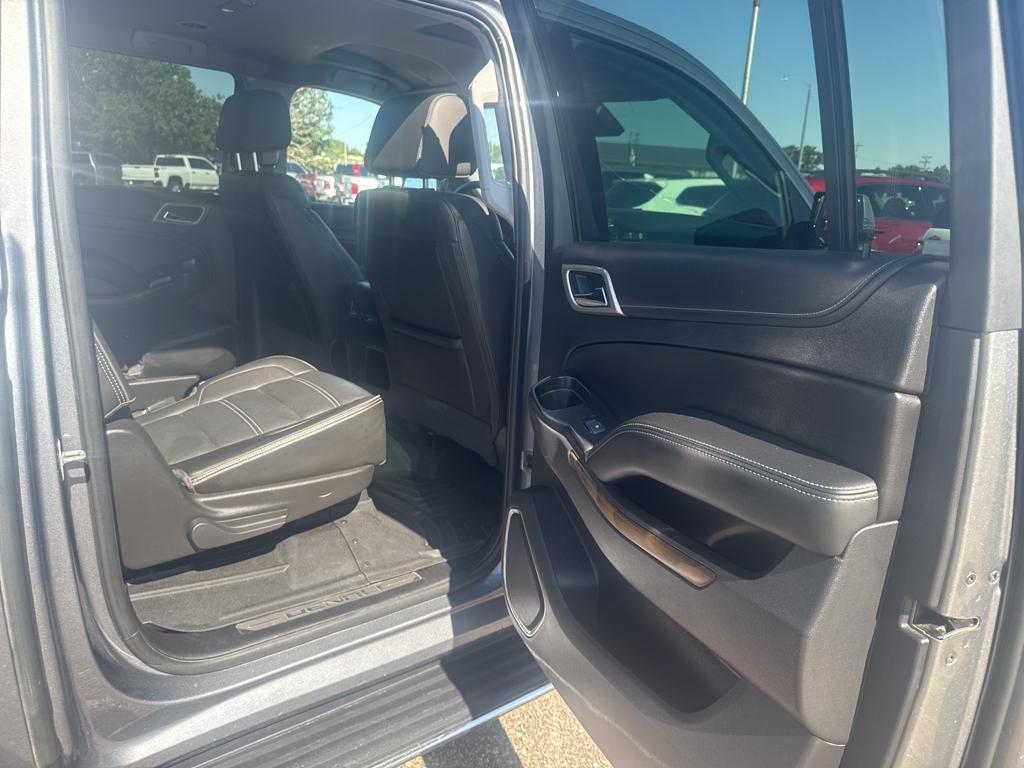 used 2020 GMC Yukon XL car, priced at $35,495
