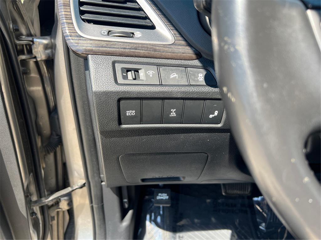 used 2014 Hyundai Santa Fe Sport car, priced at $12,210