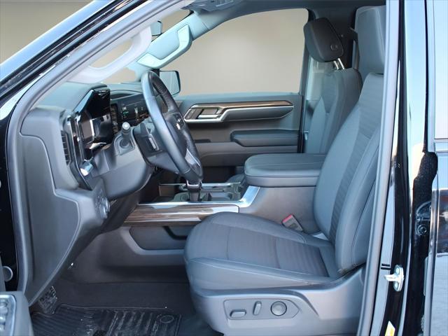used 2024 Chevrolet Silverado 1500 car, priced at $40,901