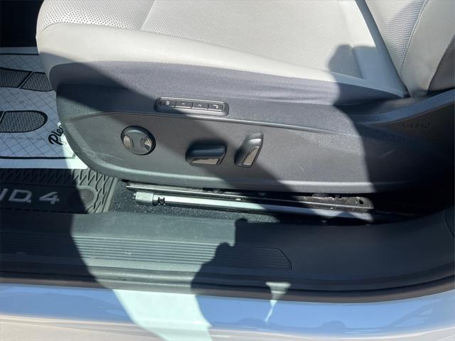 used 2021 Volkswagen ID.4 car, priced at $18,218