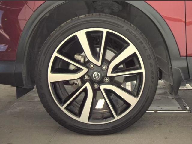 used 2019 Nissan Rogue Sport car, priced at $17,227