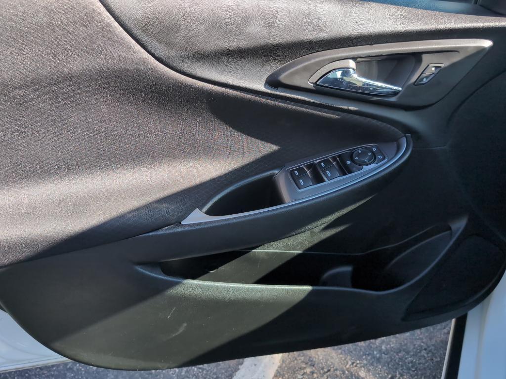 used 2023 Chevrolet Malibu car, priced at $16,998