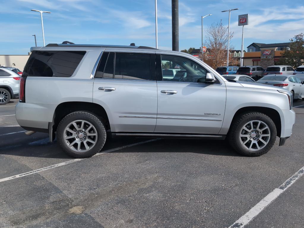 used 2018 GMC Yukon car, priced at $33,494