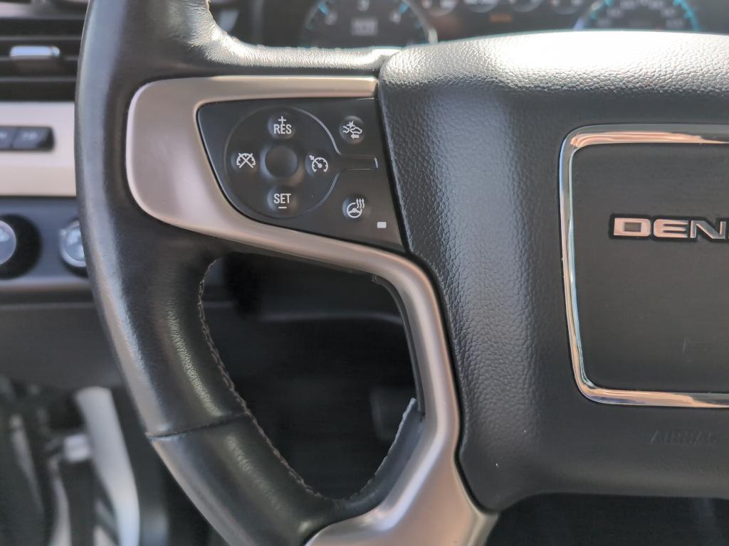 used 2018 GMC Yukon car, priced at $33,494