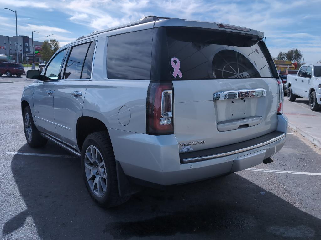 used 2018 GMC Yukon car, priced at $33,494