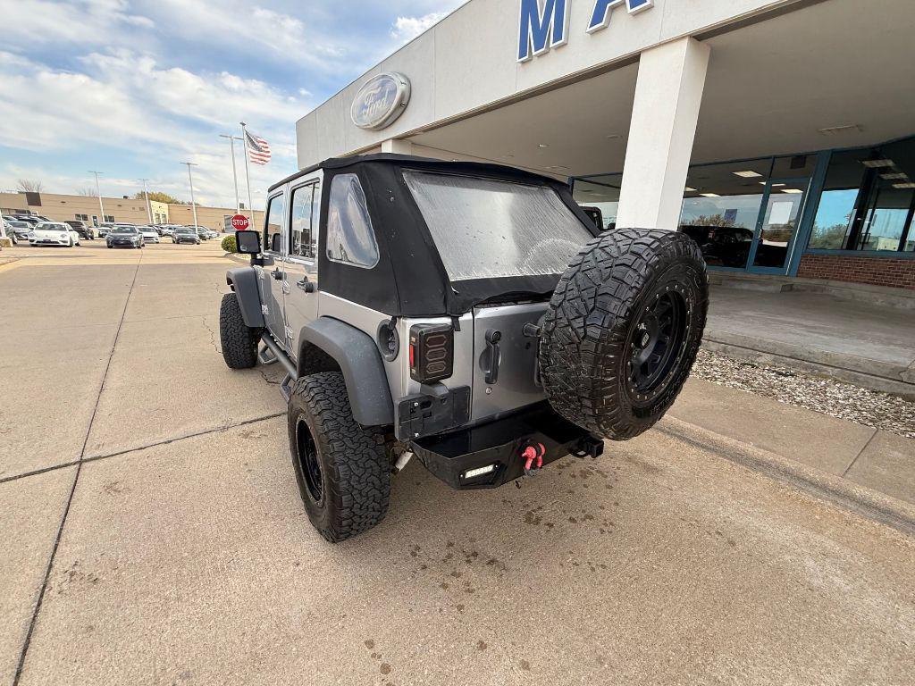 used 2015 Jeep Wrangler Unlimited car, priced at $18,450