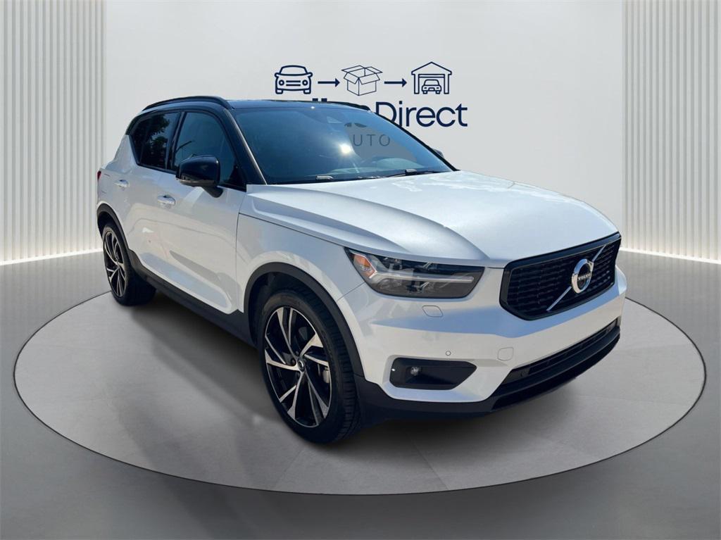used 2020 Volvo XC40 car, priced at $25,964