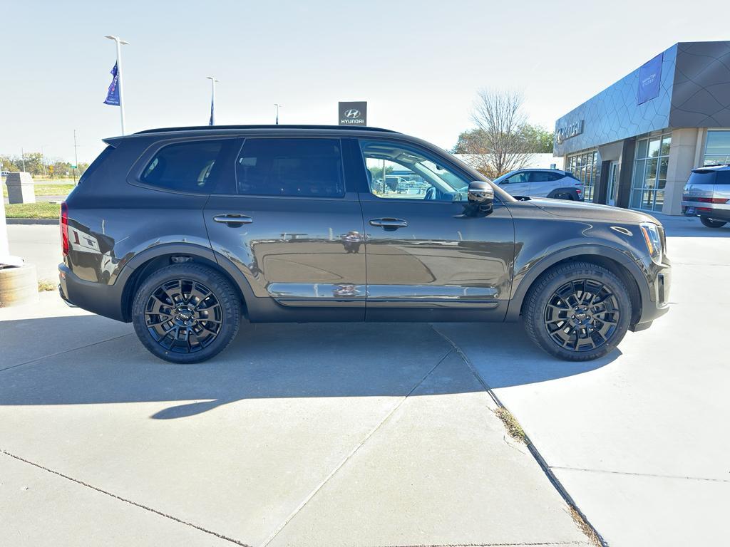 used 2022 Kia Telluride car, priced at $32,450